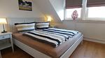 Schlafzimmer 1 - Rapsspeicher Ferienwohnung im Landlust Osterwarf - Top-Hundeurlaub