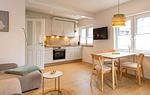 Ferienwohnung Wiese/Haus Queller in Wittdün/Amrum   Offene Wohnküche - Wiese - Das Queller - Top-Hundeurlaub