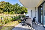 Terrasse mit Gartenmöbeln - Aparthotel Ostseeallee 1-01 - Top-Hundeurlaub