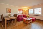 Wohnzimmer - Ferienhaus Janina mit Kamin und Sonnenterrasse - Top-Hundeurlaub