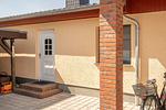 Fassade / Eingang - Ferienhaus Janina mit Kamin und Sonnenterrasse - Top-Hundeurlaub