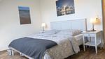 Schlafzimmer 1 - Deichblick Ferienwohnung im Landlust Osterwarf - Top-Hundeurlaub