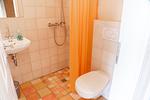 Badezimmer EG - Kunterbunt - Top-Hundeurlaub