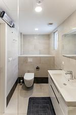 Villas Plava Voda A+B mit Pool direkt am Meer, Alleinlage - Top-Hundeurlaub