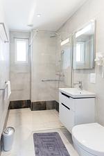 Villas Plava Voda A+B mit Pool direkt am Meer, Alleinlage - Top-Hundeurlaub