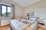 Schlafzimmer - Ferienhaus Bodden Hus 27 Feriendorf Klein Stresow Rügen - Top-Hundeurlaub