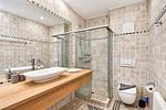 Badezimmer - Ferienwohnung Strandnest in der Villa Gudrun Binz - Top-Hundeurlaub