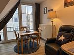 Wohnzimmer - Haus Elfriede, Appartment Oststrand Wohnung 7 - Top-Hundeurlaub