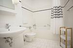 Badezimmer - FeWo06:Strand,Terr.,Pool,Sauna - Top-Hundeurlaub