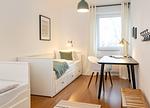 Ferienwohnung Vind Wittdün/Amrum   Eins der zwei Einzelbett und Schreibtisch - Haus am Seezeichen - Whg. Vind - Top-Hundeurlaub
