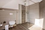 Badezimmer - Ferienhaus Sonnenschein OG mit Balkon und Garten mit Spielanlage - Top-Hundeurlaub