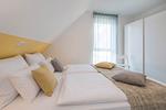 Schlafzimmer - Ferienhaus Sonnenschein OG mit Balkon und Garten mit Spielanlage - Top-Hundeurlaub