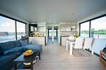 Wohnzimmer - Floatinghouse the Hideaway LP25 - Top-Hundeurlaub