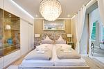 Schlafzimmer - Wald & Meer Apartments, FeWo II: Waldblick - Top-Hundeurlaub