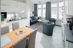 Wohnzimmer - Regina Maris, Wohnung 1 - Top-Hundeurlaub