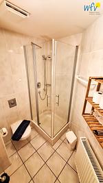 Badezimmer - Ferienwohnung Elektrischer Leuchtturm - Top-Hundeurlaub