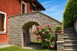 Blumensträucher direkt beim Eingang zur Wohnung - Beata Rose - Top-Hundeurlaub