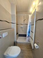 Badezimmer - Promenadenblick - Wohnung 1 - Top-Hundeurlaub