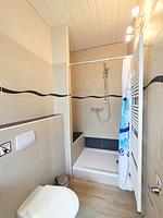 Badezimmer - Promenadenblick - Wohnung 1 - Top-Hundeurlaub