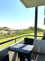 Helle Strandwohnung mit Meerblick - Top-Hundeurlaub