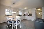 Küche - und Essbereich - Reethaus 01a - Sylt - Top-Hundeurlaub