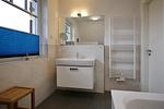Badezimmer im Obergeschoss - Reethaus 04a - Top-Hundeurlaub