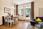 Wohnzimmer - Ferienwohnung Strandlust in der Villa Seeadler Binz - Top-Hundeurlaub