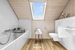 Badezimmer - Ferienhaus Lachmöwe Olpenitz - Top-Hundeurlaub