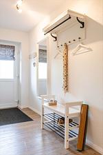 Fassade / Eingang - Ferienwohnung Suutje Bude Büsum - Top-Hundeurlaub