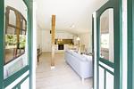 Wohnzimmer - Ferienwohnung Hühnerstall Hasselberg - Top-Hundeurlaub