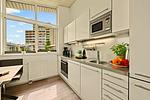 Küche / Küchenzeile - Ferienhaus Dünenvilla Ostseeblick Marina Wendtorf - Top-Hundeurlaub