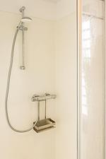 Badezimmer - Floatinghouse Topas - Top-Hundeurlaub