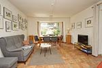 Wohnzimmer - FeWo EG: Terrasse, ruhige Lage - Top-Hundeurlaub