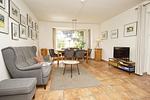 Wohnzimmer - FeWo EG: Terrasse, ruhige Lage - Top-Hundeurlaub