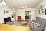 Wohnzimmer - FeWo EG: Terrasse, ruhige Lage - Top-Hundeurlaub