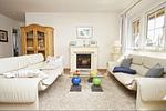 Wohnzimmer - FeWo OG+DG: Balkon, ruhige Lage - Top-Hundeurlaub