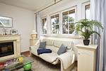 Wohnzimmer - FeWo OG+DG: Balkon, ruhige Lage - Top-Hundeurlaub