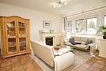 Wohnzimmer - FeWo OG+DG: Balkon, ruhige Lage - Top-Hundeurlaub