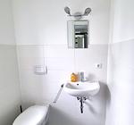 Badezimmer - Ferienwohnung Ostrea Breege - mit Garten und Grill - Top-Hundeurlaub