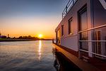 Kranichnest Ferienhaus, Bootshaus, Schwimmhaus - KranichNest Schwimmhaus - Uferhaus am Bodden Ostsee - Top-Hundeurlaub