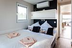 Kranichnest Ferienhaus, Bootshaus, Schwimmhaus - KranichNest Schwimmhaus - Uferhaus am Bodden Ostsee - Top-Hundeurlaub