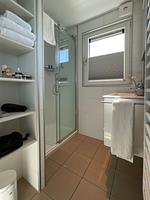 Kranichnest Ferienhaus, Bootshaus, Schwimmhaus - KranichNest Schwimmhaus - Uferhaus am Bodden Ostsee - Top-Hundeurlaub