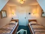 Schlafzimmer - Gartenblick auf Fehmarn - Top-Hundeurlaub