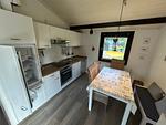 Küche / Küchenzeile - Ferienhaus Gartenglück - Top-Hundeurlaub
