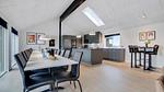 living-dining-room - Ferienhaus für 24 Personen (298 m²) in Harboøre - Top-Hundeurlaub