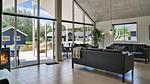 living-dining-room - Ferienhaus für 18 Personen (264 m²) in Væggerløse - Top-Hundeurlaub