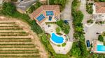 Außenseite Ferienhaus [Sommer] - Ferienhaus für 9 Personen (135 m²) in Beaufort (Hérault) - Top-Hundeurlaub