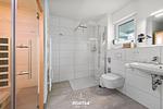 Badezimmer - Ferienwohnung Küstenkrabbe Olpenitz - Top-Hundeurlaub