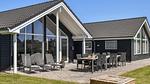 outside - Ferienhaus für 14 Personen (180 m²) in Stege - Top-Hundeurlaub