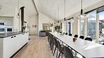 living-dining-room - Ferienhaus für 26 Personen (325 m²) in Alsen - Top-Hundeurlaub